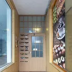 Bright City-center Flat For 4 Guests Daire *