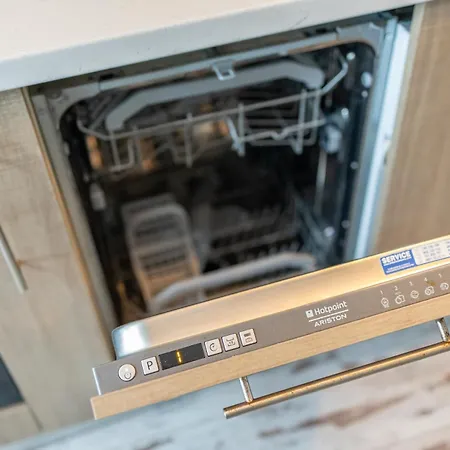 Bright City-center Flat For 4 Guests Appartement