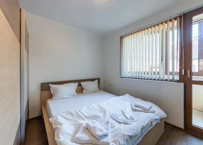 Lejlighed Bright City-center Flat For 4 Guests